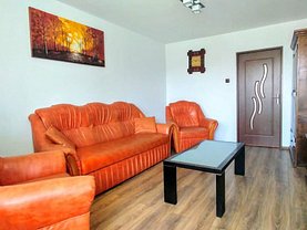 Apartament de vânzare 3 camere, în Targu Mures, zona Dambu Pietros