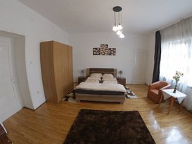 Apartament de vânzare 4 camere, în Târgu Mureş, zona Ultracentral