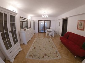 Apartament de închiriat 4 camere, în Târgu Mureş, zona Ultracentral