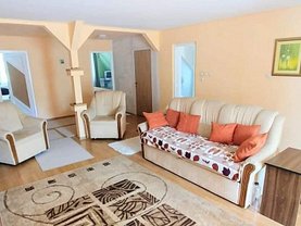 Casa de vânzare 8 camere, în Sangeorgiu de Mures