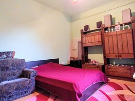 Casa de vânzare 3 camere, în Targu Mures, zona Semicentral