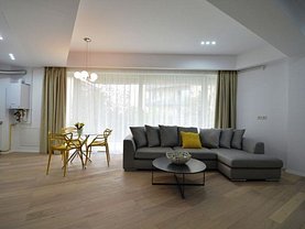 Apartament de vânzare 3 camere, în Bucureşti, zona Aviaţiei
