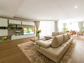 Apartament de vânzare 4 camere, în Bucureşti, zona Aviaţiei