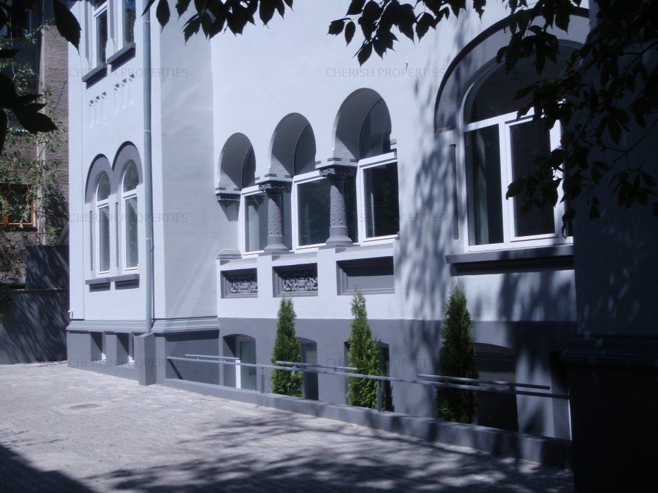 Dorobanti | Vila 850 mp | Ideal ambasada/office/comercial/medical | Inchiriere - imaginea 1
