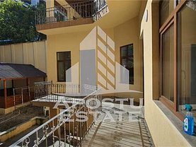Apartament de închiriat 12 camere, în Timişoara, zona Central
