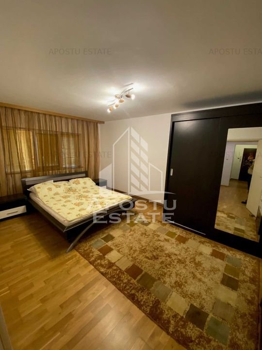 Apartament complet utilat 4 camere - zona Aradului - Decomandat - 500E