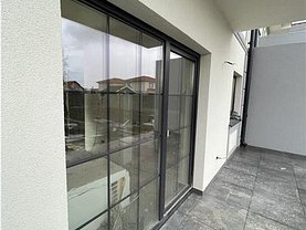 Casa de vânzare 5 camere, în Dumbrăviţa, zona Central