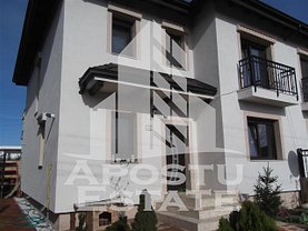 Casa de închiriat 5 camere, în Dumbrăviţa, zona Central
