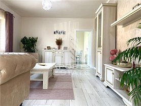 Casa de vânzare 4 camere, în Sânmihaiu Român, zona Central