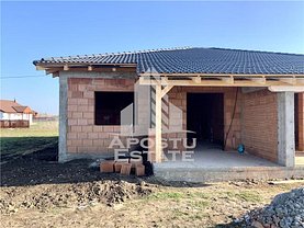 Casa de vânzare 3 camere, în Sânandrei, zona Central