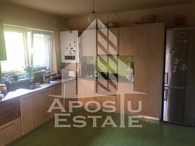 Casa de închiriat 4 camere, în Dumbravita