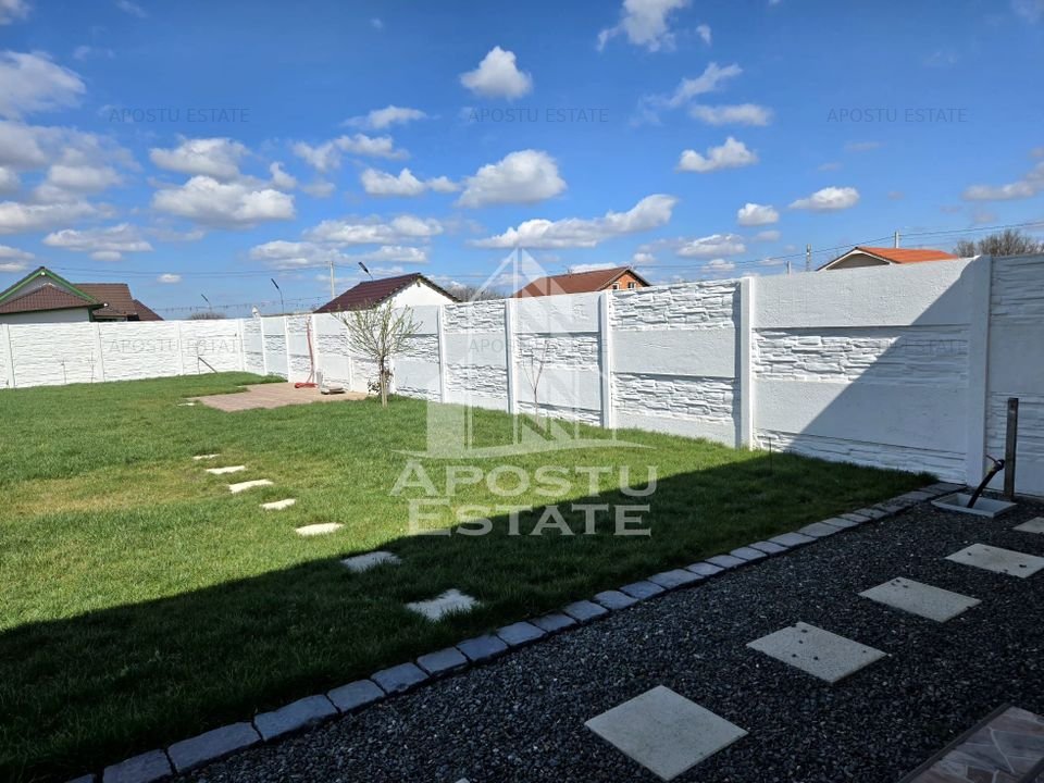 Duplex cu 3 camere, 2 bai, terasa acoperita si teren generos, Parta