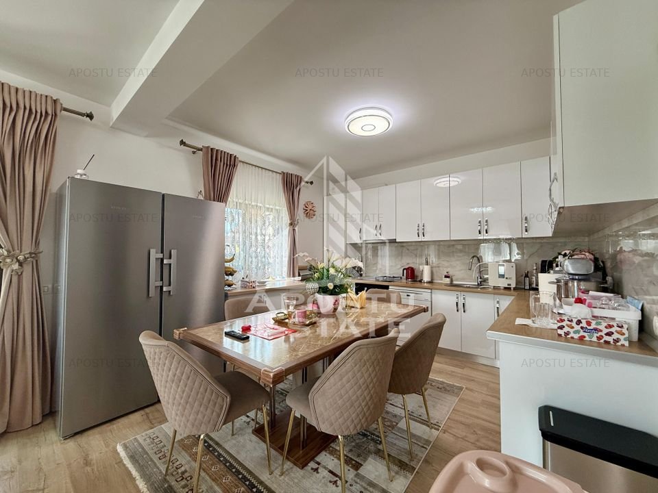 Duplex cu 4 camere, 2 locuri de parcare, zid dublu, in Sanandrei.