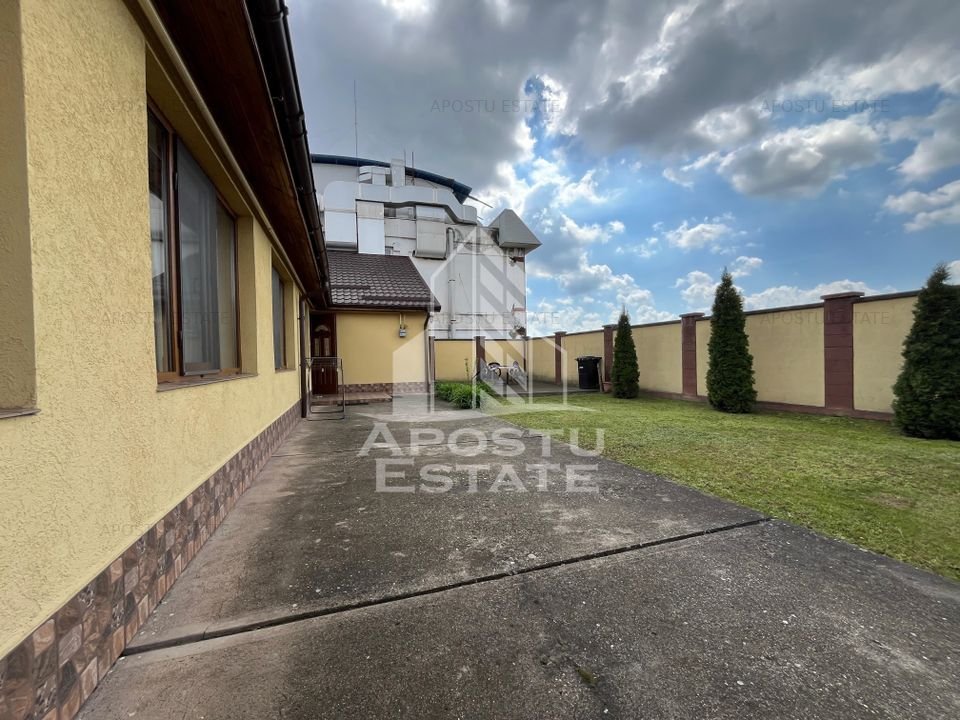 Casa la curte comuna zona Odobescu, doar 4 locatari, gradina proprie