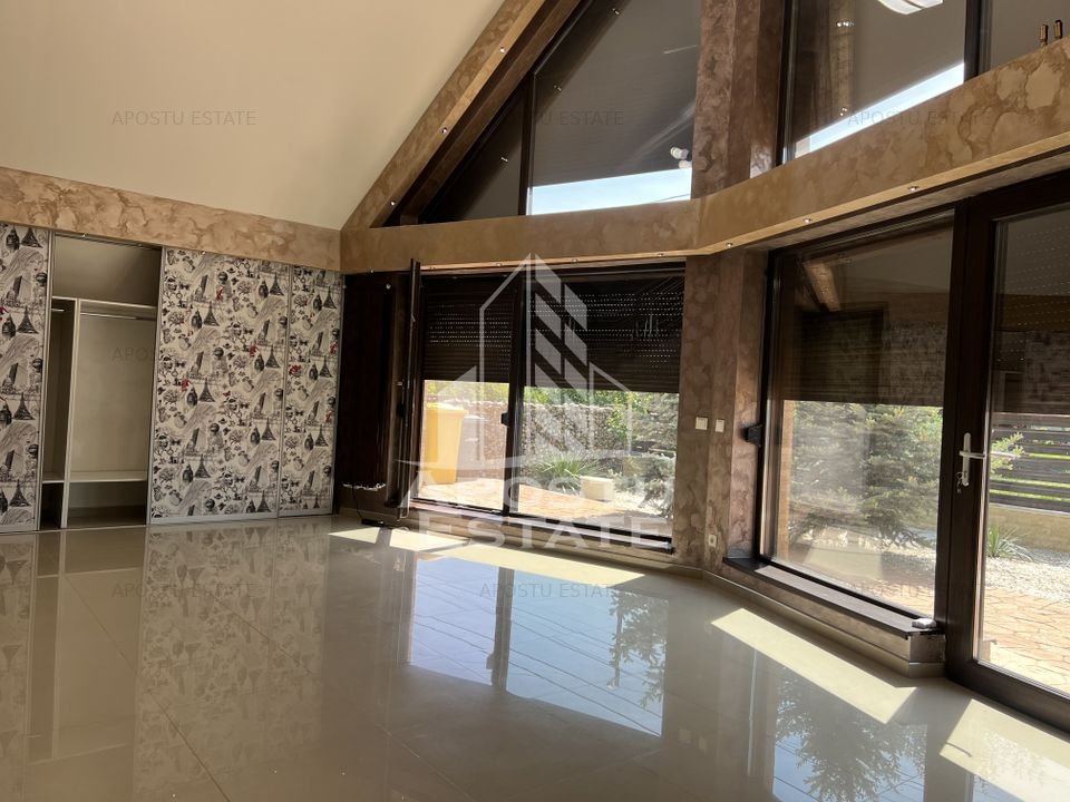 Casa individuala P+ M, cu garaj si anexa, in Sanandrei