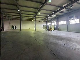 Închiriere spaţiu industrial