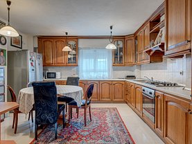 Apartament de vânzare 5 camere, în Bucuresti, zona Unirii