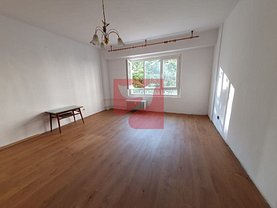 Garsonieră de vânzare, în Bucureşti, zona Victoriei