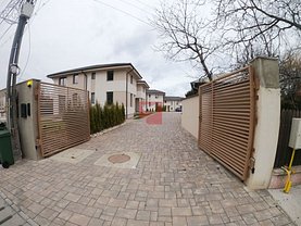 Casa de vânzare 5 camere, în Păuleşti