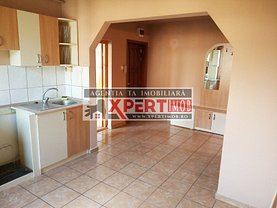 Apartament de vânzare 3 camere în Zalau, Central
