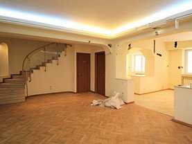 Casa de vânzare sau de închiriat 8 camere, în Bucureşti, zona Primăverii