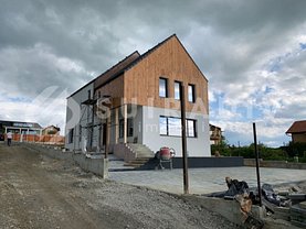 Casa de vânzare 6 camere, în Sălicea