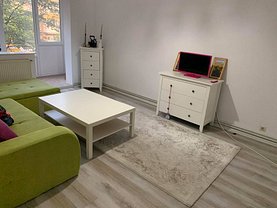 Apartament de închiriat 4 camere, în Timişoara, zona Spitalul Judeţean