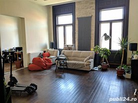 Apartament de vânzare 3 camere, în Timişoara, zona P-ţa Unirii