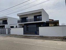 Casa 5 camere în Dumbravita