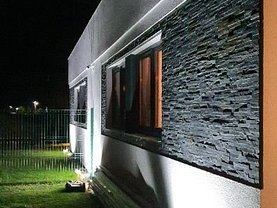 Casa de vânzare 4 camere, în Dumbrăviţa