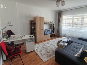 Apartament de vânzare 3 camere, în Iasi, zona Pacurari