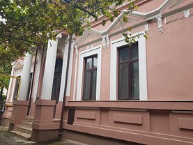 Casa de închiriat 7 camere, în Bucuresti, zona Iancului