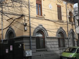Vânzare birou
