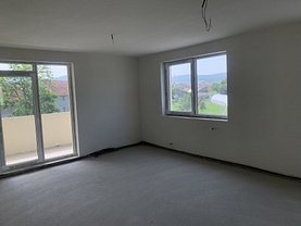 Apartament de vânzare 2 camere, în Floresti