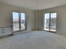 Apartament de vânzare 2 camere, în Floresti