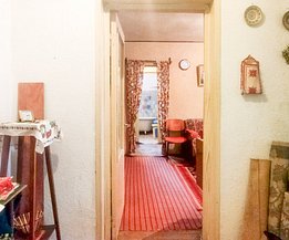 Apartament de vânzare 2 camere, în Ploieşti, zona Andrei Mureşanu