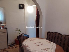 Apartament de vânzare 3 camere în Bistrita, Est