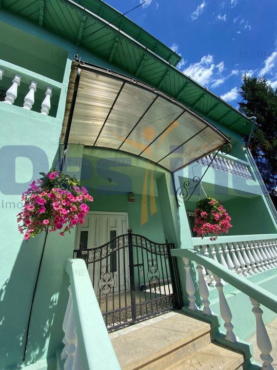 Casa/Vila P+E+M cu deschidere la E58 cu teren 1500sau 5000MP-Razboieni