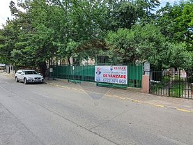 Casa de vânzare 7 camere, în Bacău, zona Ultracentral