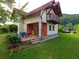 Casa de vânzare 4 camere, în Poiana Sărată