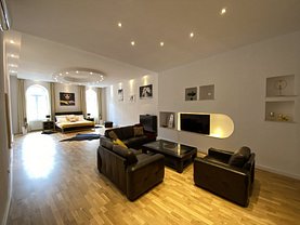 Apartament de vânzare 4 camere, în Braşov, zona Centrul Istoric