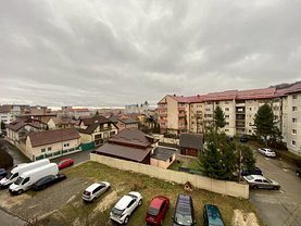 Apartament de închiriat 2 camere, în Braşov, zona Răcădău