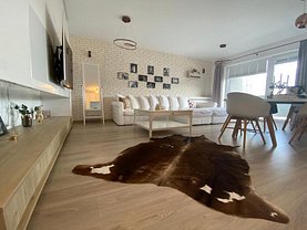 Apartament de vânzare 3 camere, în Braşov, zona Răcădău