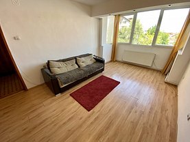 Apartament de vânzare 2 camere, în Braşov, zona Vlahuţă