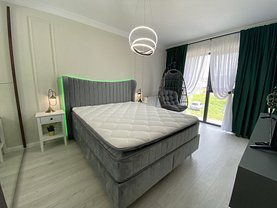 Apartament de vânzare 3 camere, în Brasov, zona Tractorul