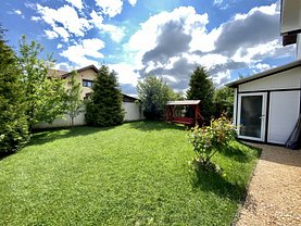 Casa de vânzare 8 camere, în Braşov, zona Stupini