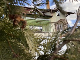 Casa de vânzare 5 camere, în Braşov, zona Dârste