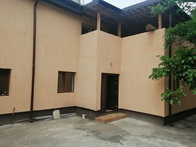 Casa de vânzare 5 camere, în Bucureşti, zona Parcul Carol