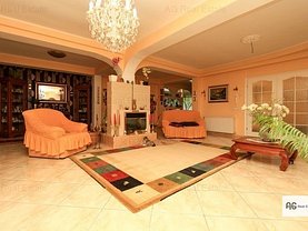 Casa de vânzare 6 camere, în 1 Decembrie