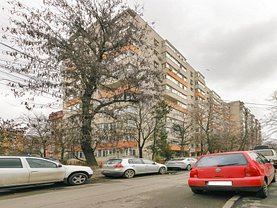 Apartament de vânzare 3 camere, în Bucureşti, zona Moşilor